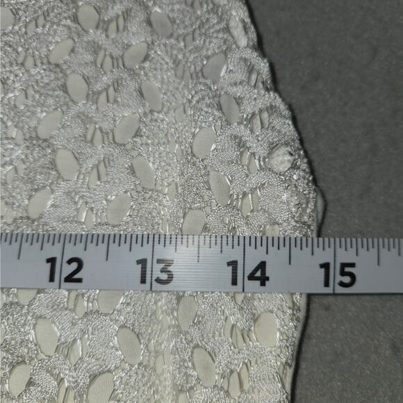 Gilli Dress Womens Small White Mini Dress Lace Overlay Stretch Flowy Cottagecore - Picture 9 of 13